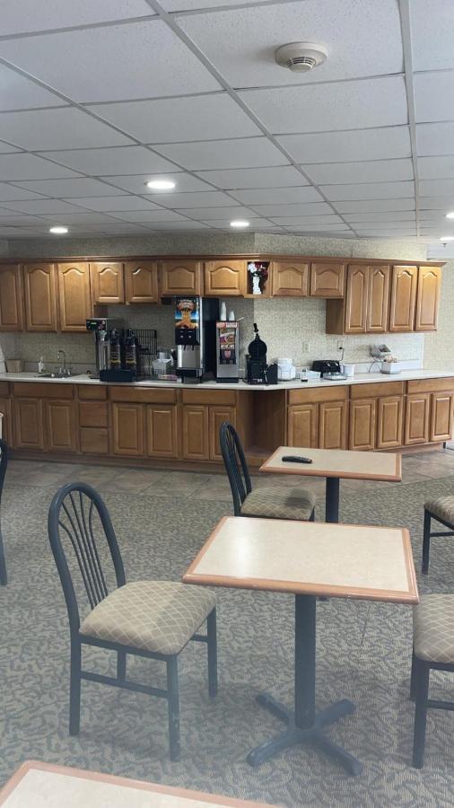 Rodeway Inn Огаста Экстерьер фото